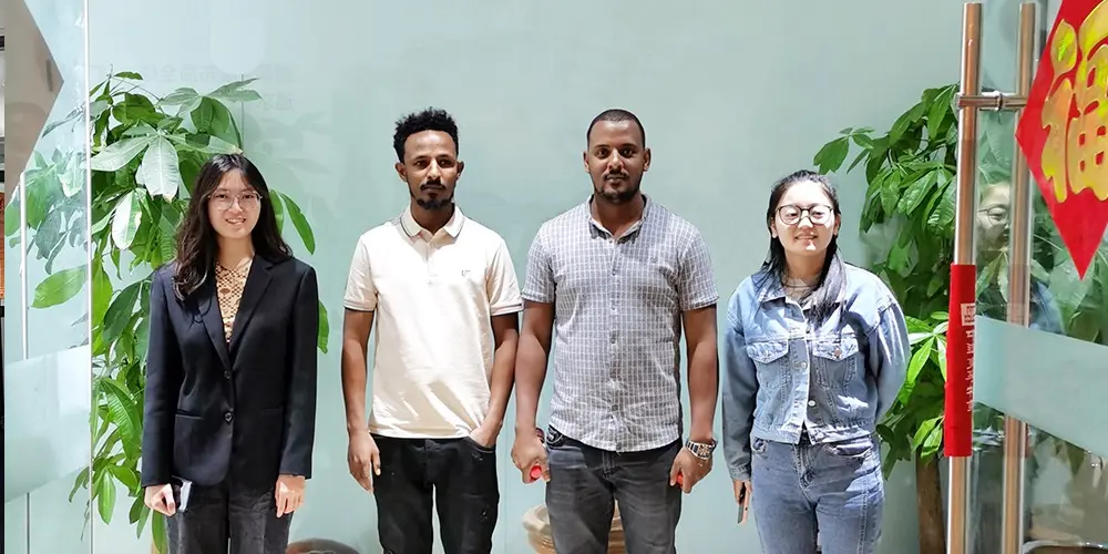 يكتشف العملاء الإثيوبيون مزايا منتجات لفائف الصلب الكربوني Ethiopian Customers Discover Advantages of Carbon Steel Coil Products